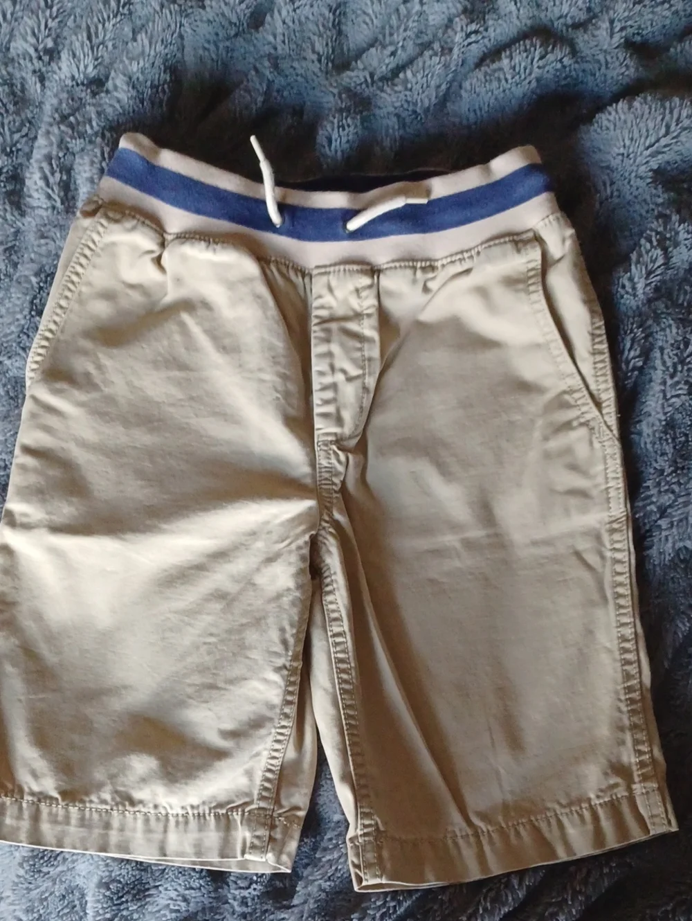 GAP Kid's Beige Shorts, with Blue Waistband, Size M(8)